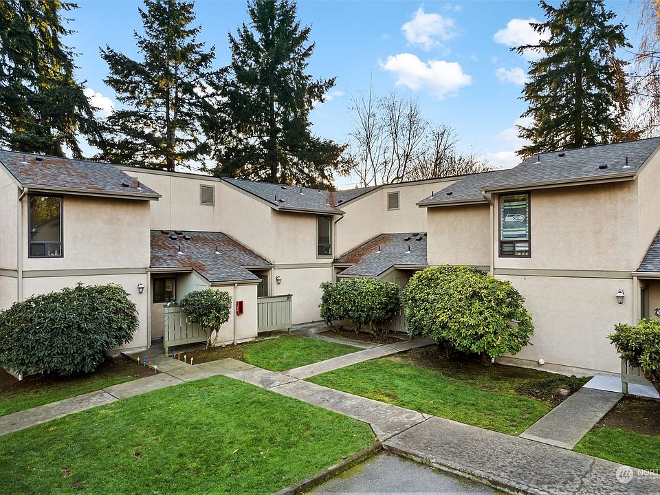 1st image of 10037 NE 138th Pl #D4