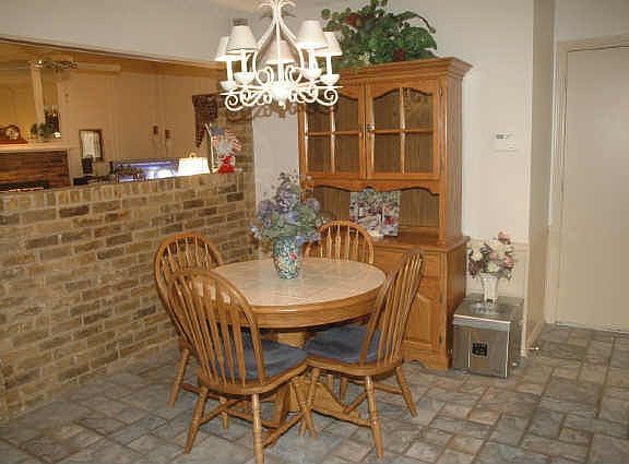 4th image of 4008 Bosque Dr