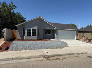 4396 W Vassar Ave, Fresno, CA 93722