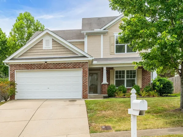 144 Ivy Hill Ln, Goodlettsville, TN 37072
