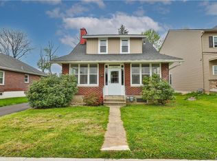 1960 Harold Ave S, Allentown, PA 18104