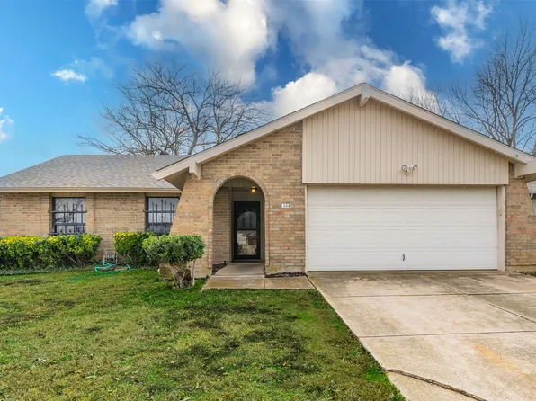 1308 Natches Dr, Arlington, TX 76014