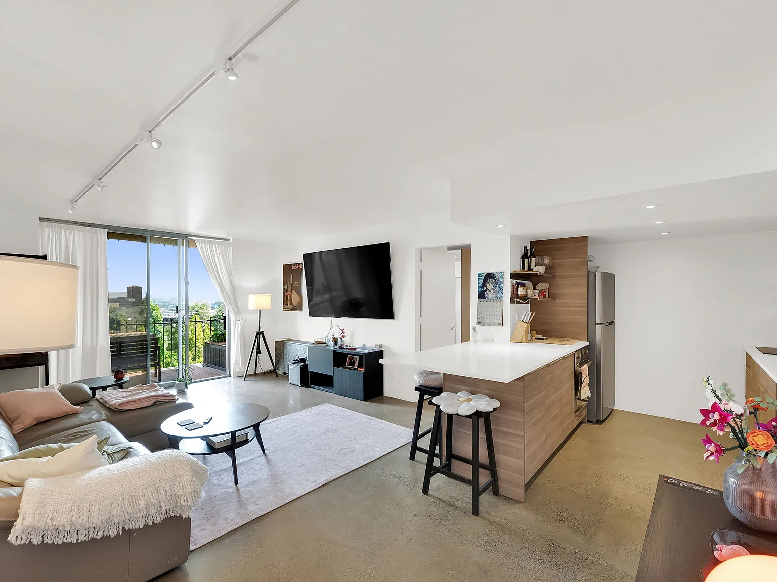 1 bed, 605 sqft, $1,550 — Photo 3