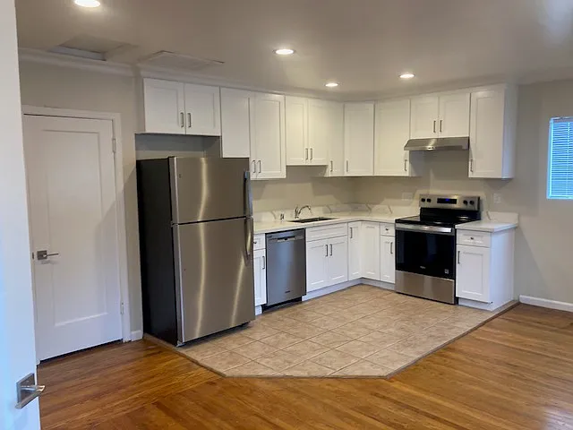 1 bed, 550 sqft, $1,680 — Photo 1