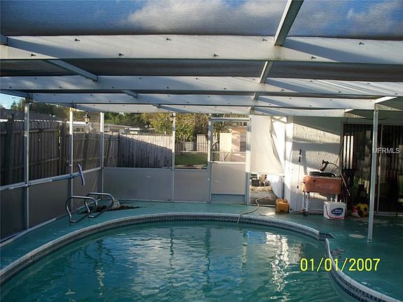 3rd image of 2853 Finch Dr