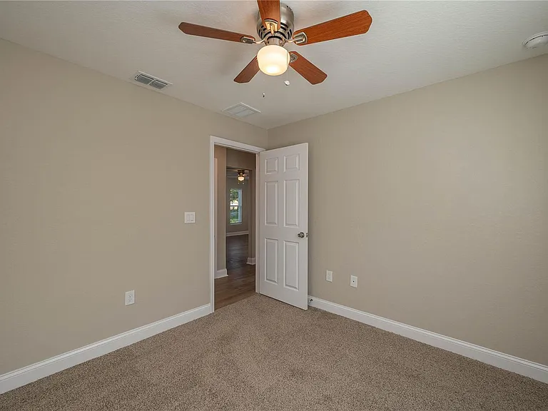 509 Pear St — Photo 11