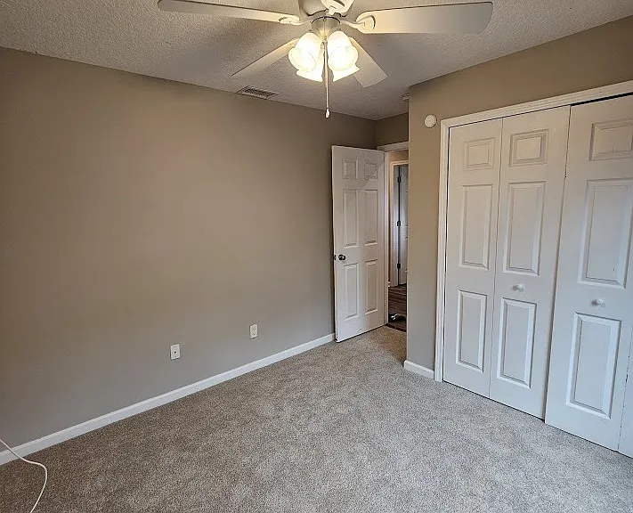 135 Aidan Ct — Photo 15