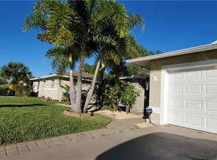 1225 SE 24th Ave, Cape Coral, FL 33990