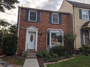 9034 Piney Grove Dr, Fairfax, VA 22031