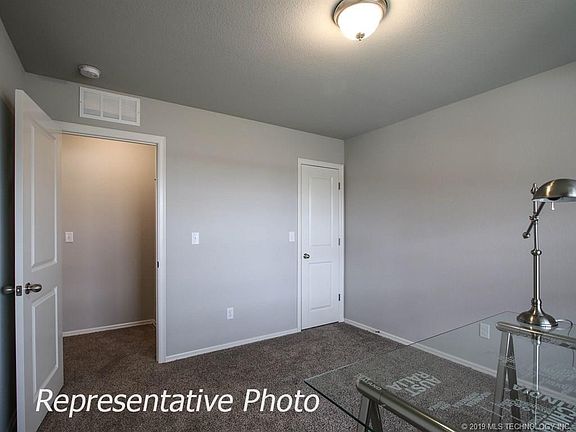 5th image of 3443 E 143rd Ct S