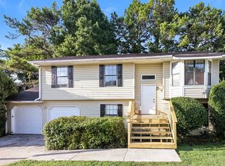 2068 Lown Farm Ln, Lithonia, GA 30058