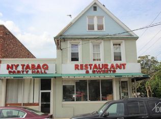 7702 164th St, Flushing, NY 11366