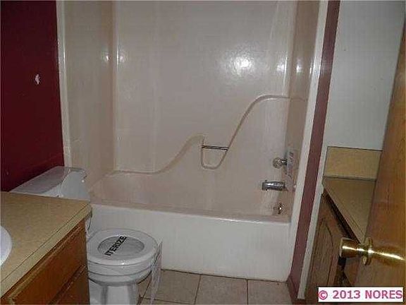 4th image of 601 Belmonte Ct