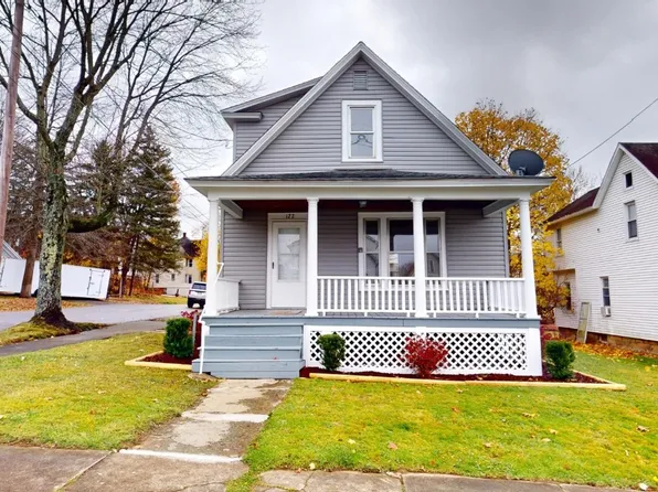 122 N Irvine St, Warren, PA 16365