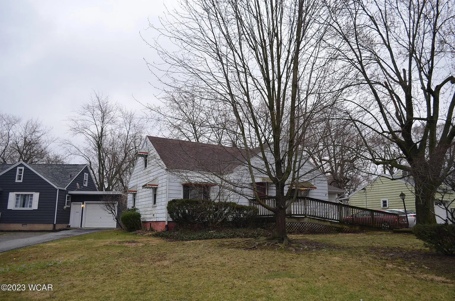 709 Radcliffe St photo 1