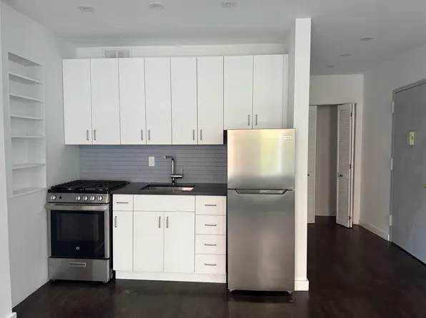45 East 1st Street 3 image 3 of 5