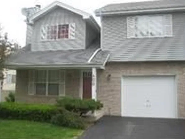400 S Frontenac St, Aurora, IL 60504