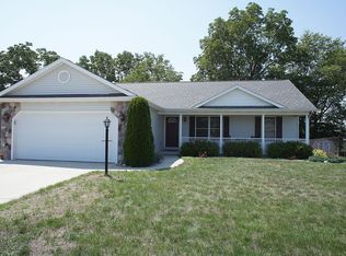 931 Lantern Ln, Goshen, IN 46526
