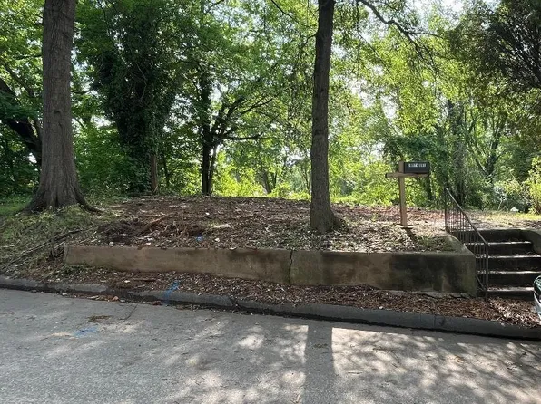 512 Wagner St, Statesville, NC 28677