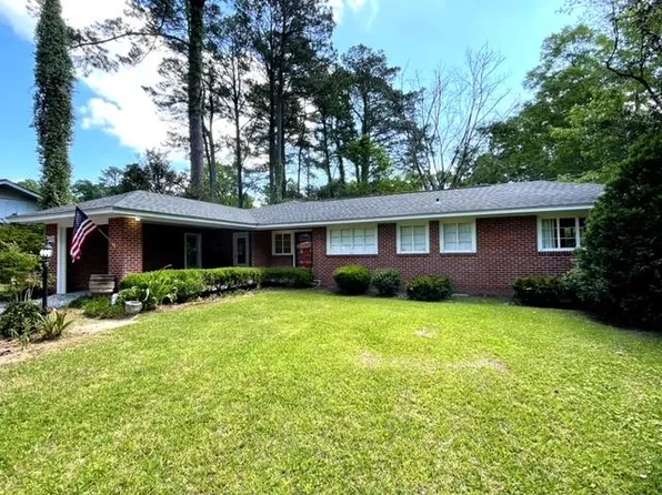 3433 Audubon Dr, Laurel, MS 39440