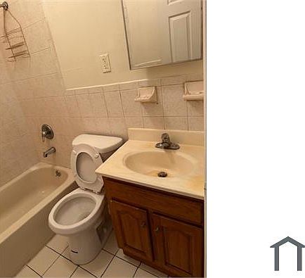 4th image of 3324 3rd Ave Floor 3