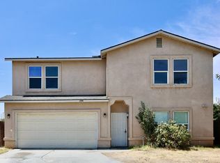 2044 S 8th St, Fresno, CA 93702