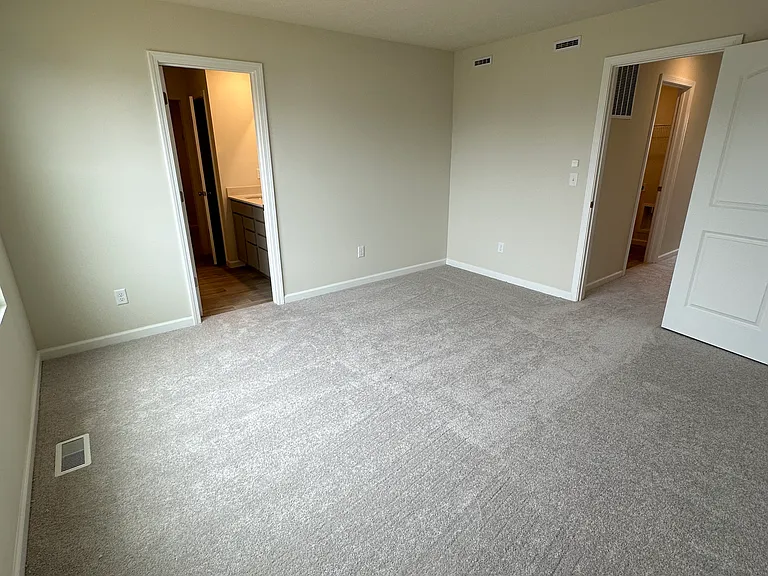3790 Riverstone Dr — Photo 19