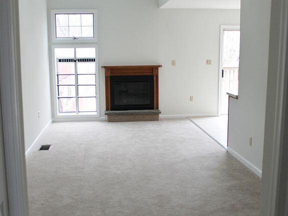 3rd image of 520 Upland St