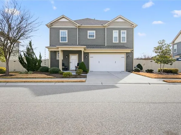 1927 Merano Ln, Chesapeake, VA 23322