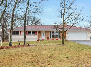 2048 E Bemes Rd, Crete, IL 60417