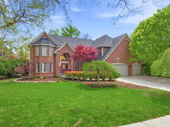 1399 Medinah Dr, Itasca, IL 60143