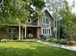 2580 S Fillmore St, Denver, CO 80210