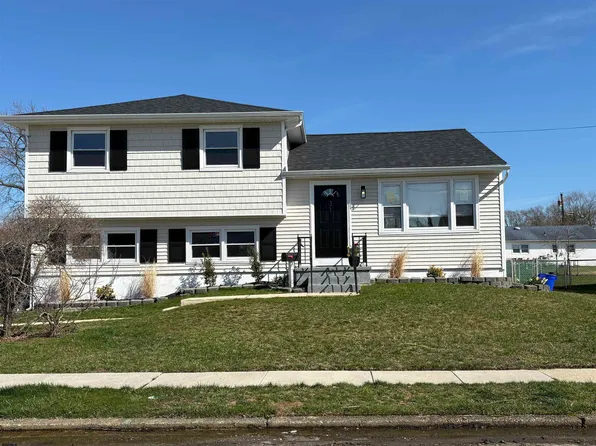 31 Gulph Mill Rd, Somers Point, NJ 08244