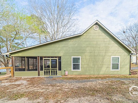 4th image of 548 Parkside Dr