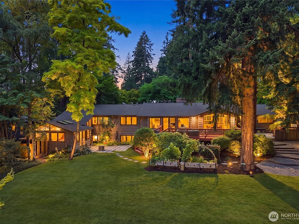 1st image of 10527 SE 27th Street