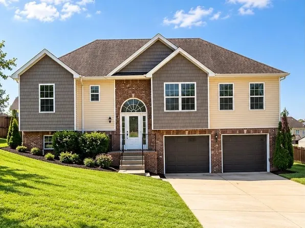 2204 Allen Griffey Rd, Clarksville, TN 37042