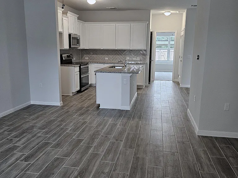 9612 Whisper Willow Blvd — Photo 2