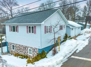 505 Bridge St, Houghton, MI 49931