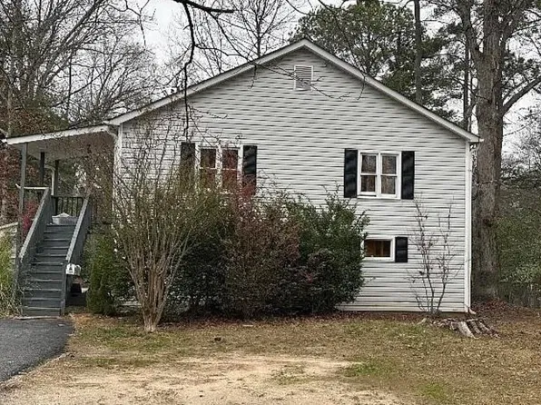 1676 Old Charlotte Rd, Spartanburg, SC 29307