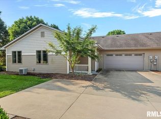 810 Colorado Ct, Springfield, IL 62711