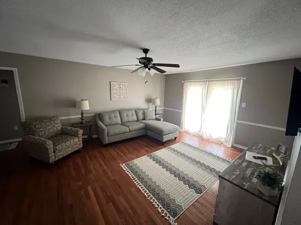(undisclosed Address), Lenoir, NC 28645