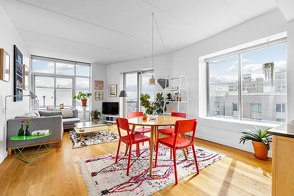 Sold by Compass | media 1