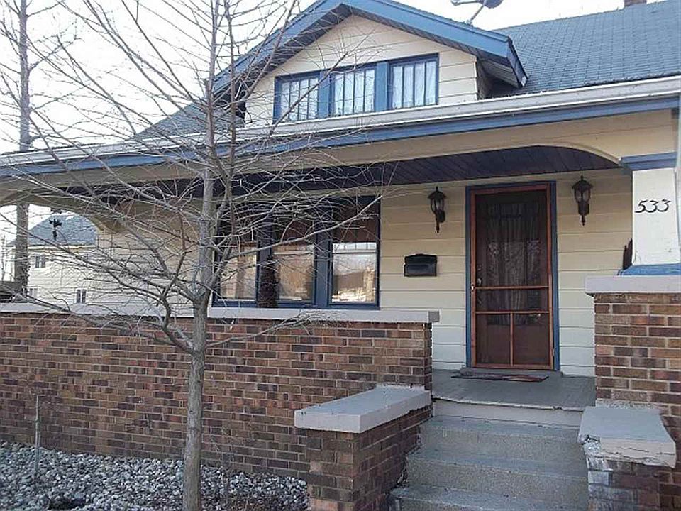1st image of 533 Gladstone Ave