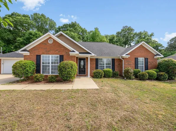 54 Redwood Dr, Phenix City, AL 36869