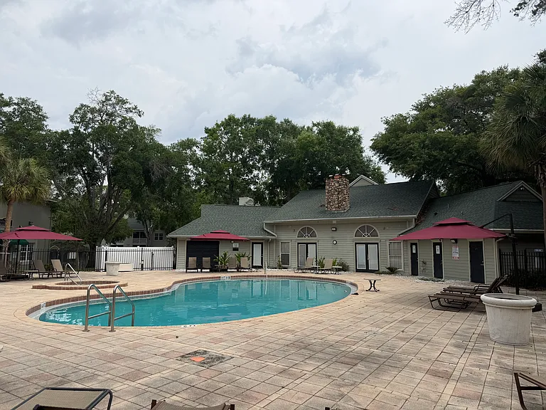 6004 Westgate Dr #102 — Photo 18