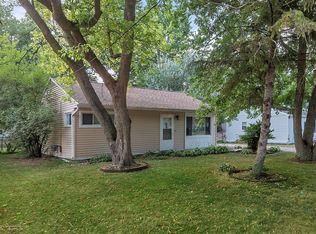 2029 Phillips Ave, Holt, MI 48842