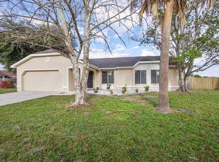 518 Floral Dr, Kissimmee, FL 34743