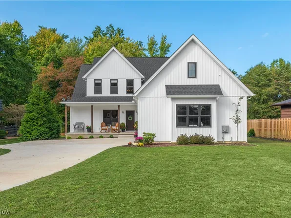 25530 Hilliard Blvd, Westlake, OH 44145