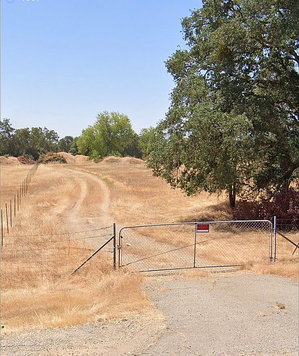 Entrance of Lot