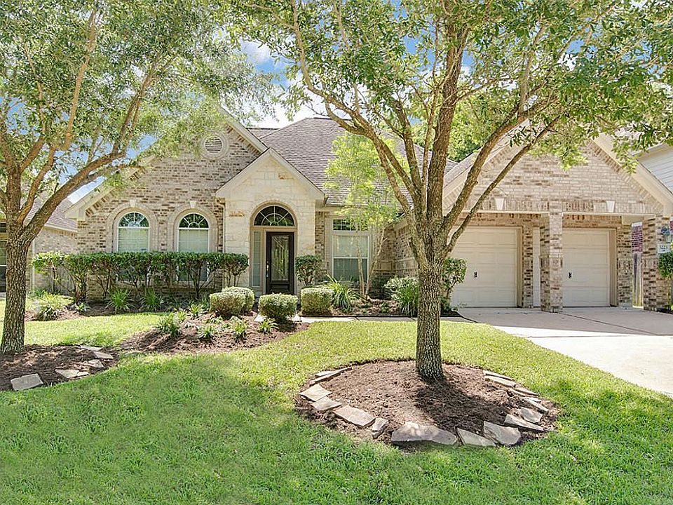 1st image of 3223 Chapel Creek Way